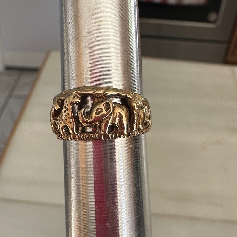 10k Gold Zoo Safari Animal Motif Domed Band Ring - size 6.75-7 - Picture 6 of 15